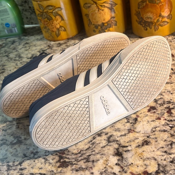 ADIDAS♦️MENS SNEAKER - Picture 10 of 14